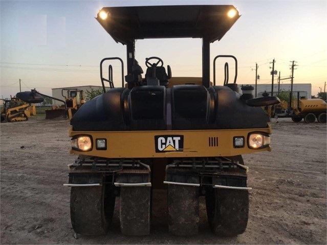 Compactadora Con Llantas Caterpillar CW34 de medio uso en venta Ref.: 1531152043748206 No. 2