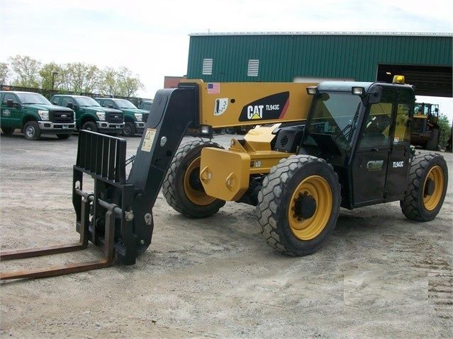 Manipulador Telescopico Caterpillar TL943