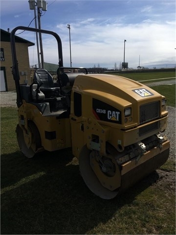 Compactadora Vibratoria Caterpillar CB34 en venta, usada Ref.: 1532653631938724 No. 2