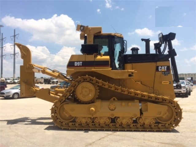 Tractores Sobre Orugas Caterpillar D9T seminueva en venta Ref.: 1533135857445664 No. 2