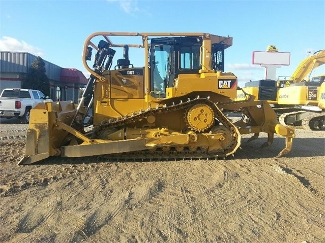 Tractores Sobre Orugas Caterpillar D6T