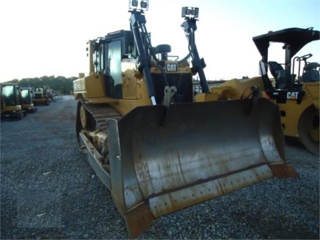 Dozers/tracks Caterpillar D6T