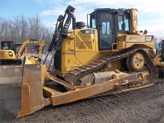 Tractores Sobre Orugas Caterpillar D6T