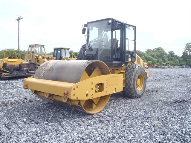 Compactadora Vibratoria Caterpillar CS-563E