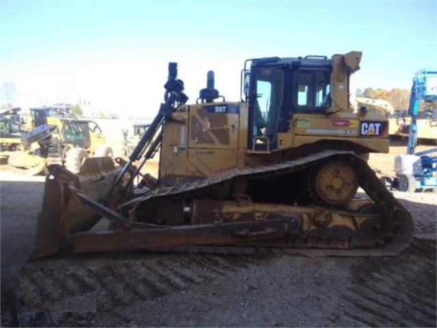 Dozers/tracks Caterpillar D6T