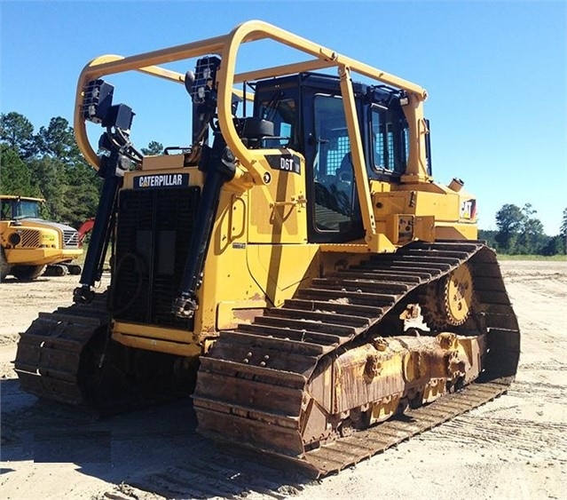 Dozers/tracks Caterpillar D6T