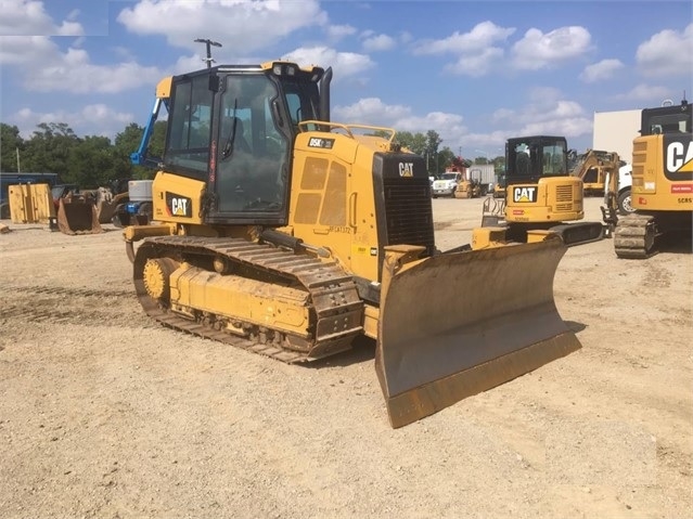 Dozers/tracks Caterpillar D5K