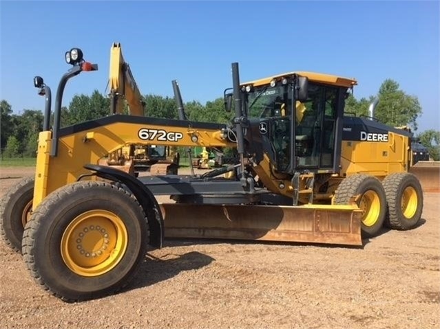 Motor Graders Deere 672G