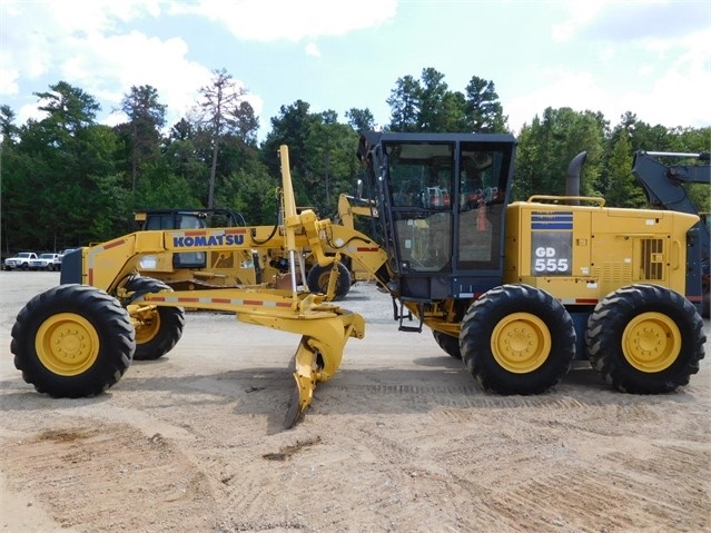 Motor Graders Komatsu GD555