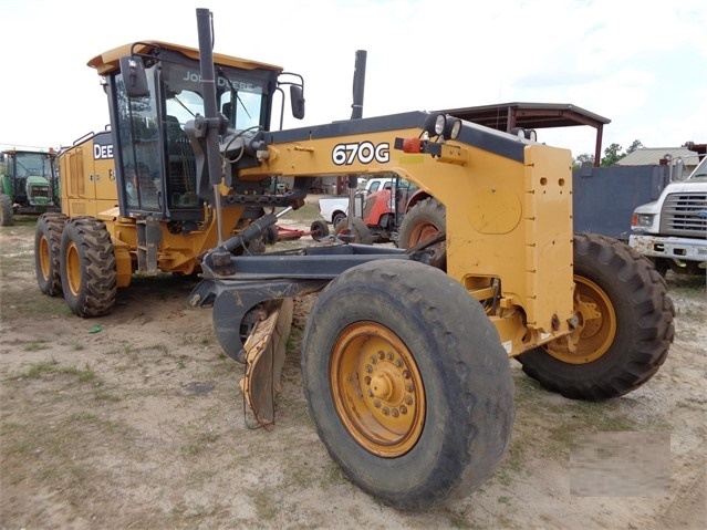 Motoconformadoras Deere 670G