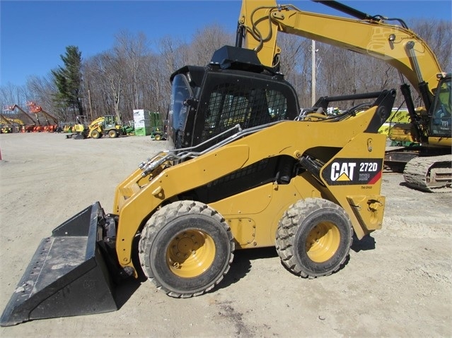 Minicargadores Caterpillar 272D