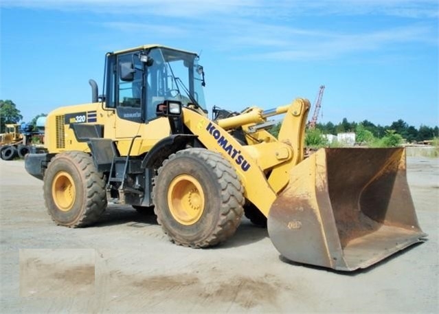 Cargadoras Sobre Ruedas Komatsu WA320