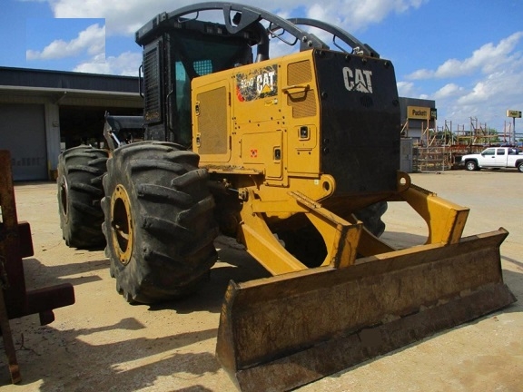 Forestales Maquinas Caterpillar 525D en buenas condiciones Ref.: 1536183283232061 No. 3