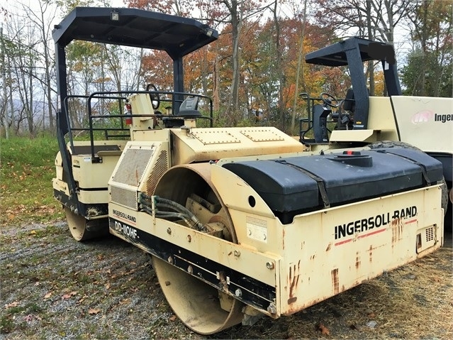 Compactadora Vibratoria Ingersoll-rand DD110HF