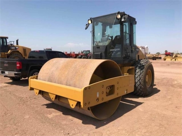 Compactadora Vibratoria Caterpillar CS-533E