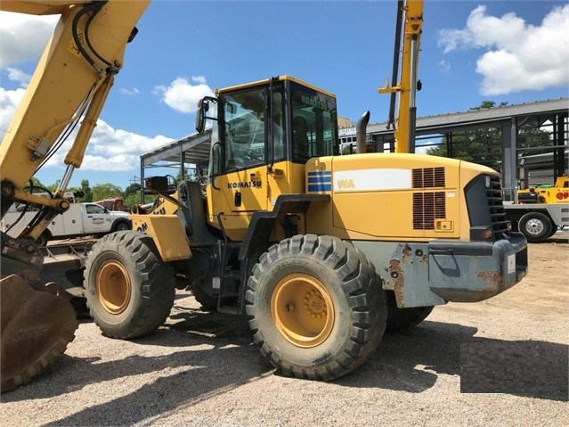 Cargadoras Sobre Ruedas Komatsu WA250