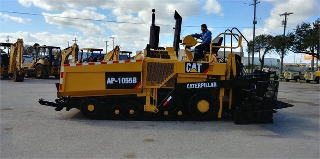 Pavimentadoras Caterpillar AP-1055B de importacion a la venta Ref.: 1537460442996667 No. 4