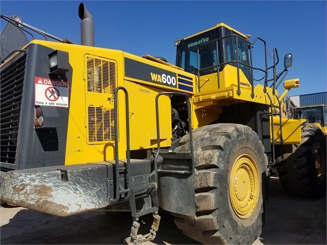 Cargadoras Sobre Ruedas Komatsu WA600