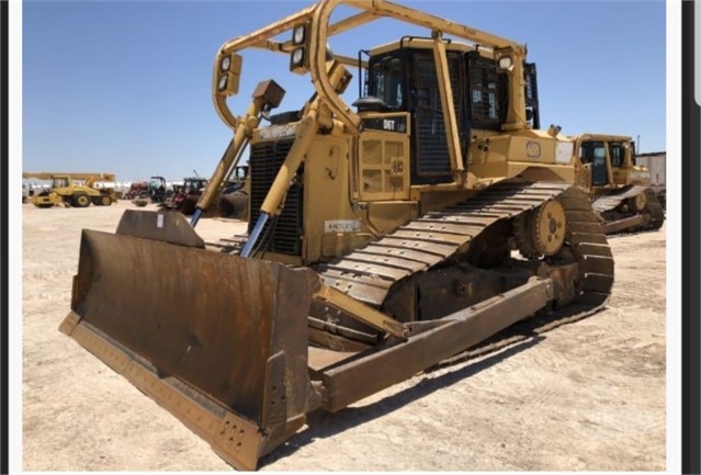 Tractores Sobre Orugas Caterpillar D6T