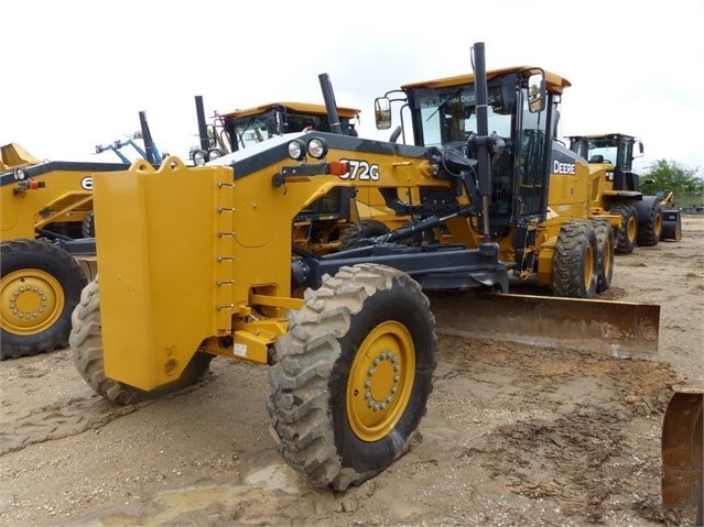 Motoconformadoras Deere 672G