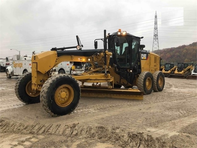 Motoconformadoras Caterpillar 12M