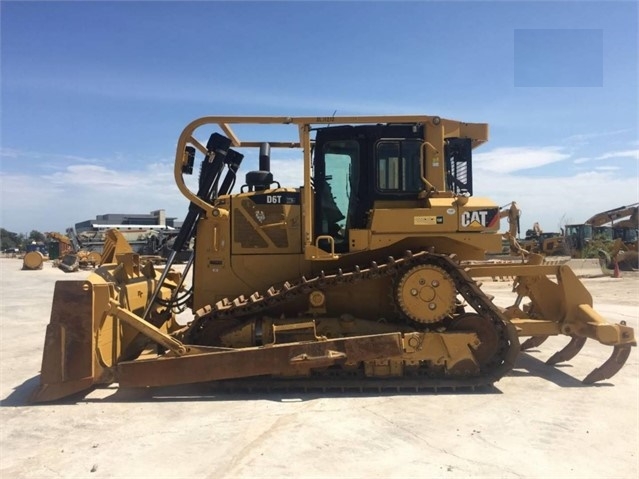 Tractores Sobre Orugas Caterpillar D6T en buenas condiciones Ref.: 1542070325750751 No. 2