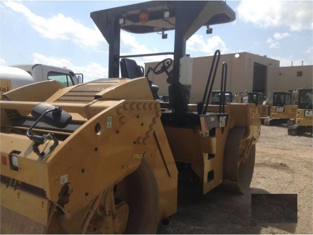 Compactadora Vibratoria Caterpillar CB64 usada de importacion Ref.: 1542332843941444 No. 3