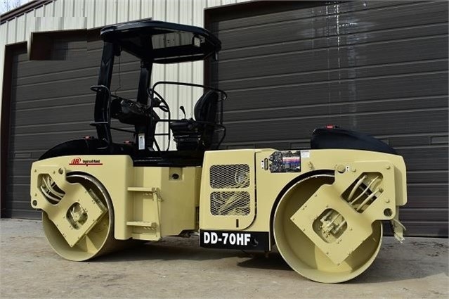 Compactadora De Doble Rodillo Ingersoll-rand DD70