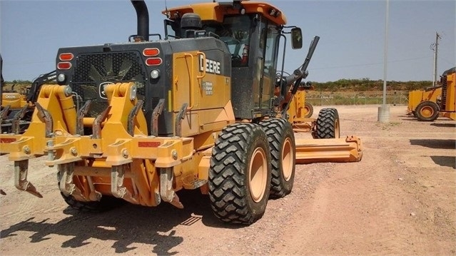 Motoconformadoras Deere 872G de segunda mano en venta Ref.: 1548363946422984 No. 2