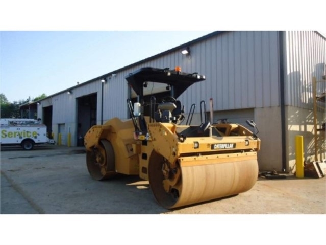 Compactadora Vibratoria Caterpillar CB64 importada en buenas cond Ref.: 1548375985309360 No. 4