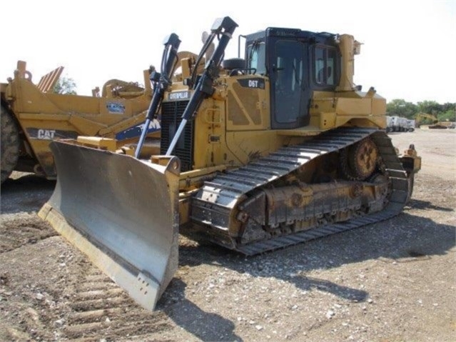 Tractores Sobre Orugas Caterpillar D6T seminueva en venta Ref.: 1549494518486029 No. 2