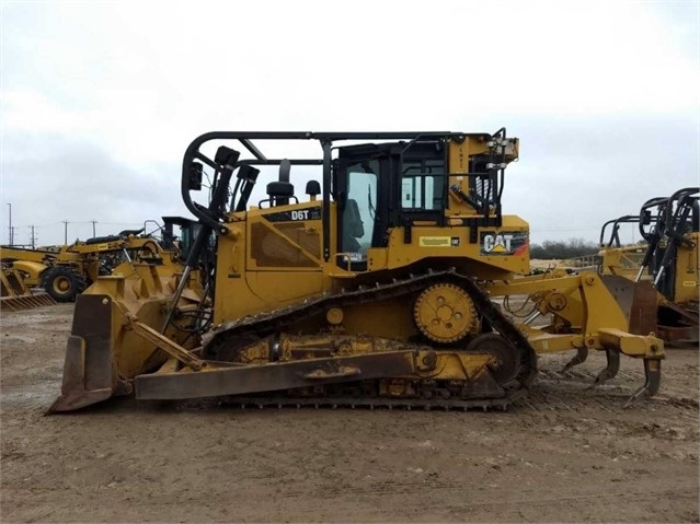 Tractores Sobre Orugas Caterpillar D6T