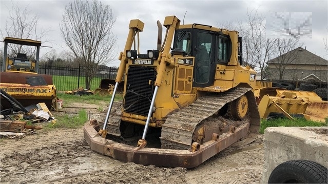 Tractores Sobre Orugas Caterpillar D6T