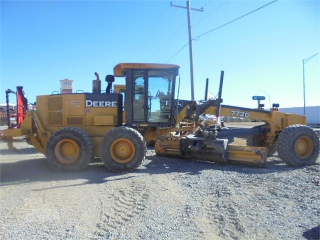 Motoconformadoras Deere 772D