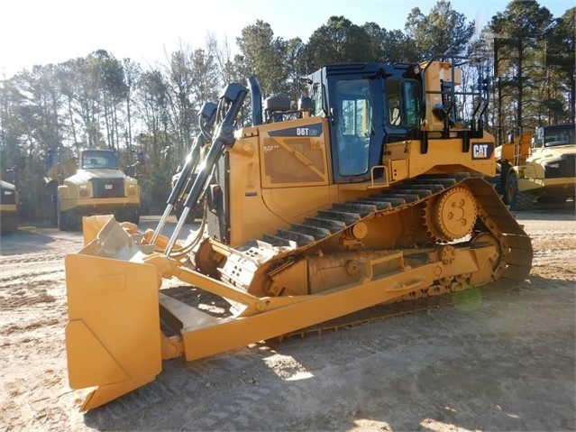 Tractores Sobre Orugas Caterpillar D6T seminueva en perfecto est Ref.: 1555014017815613 No. 2