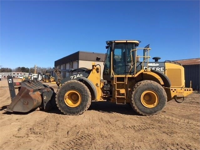 Wheel Loaders Deere 724K