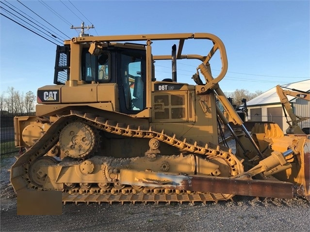 Tractores Sobre Orugas Caterpillar D6T