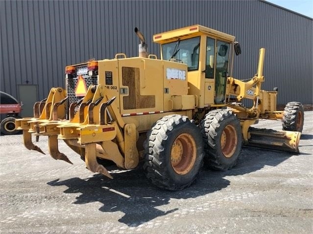 Motoconformadoras Deere 670CH de medio uso en venta Ref.: 1556554787066459 No. 3