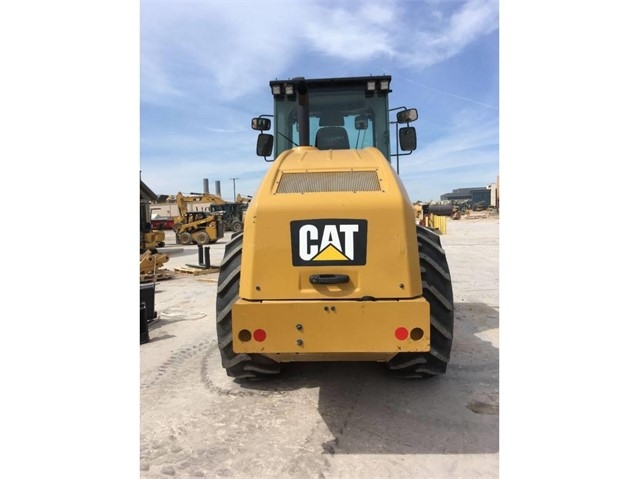 Compactadora Vibratoria Caterpillar CP56 seminueva Ref.: 1556664073826050 No. 4