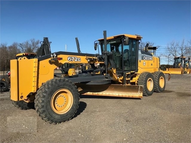 Motoconformadoras Deere 672G