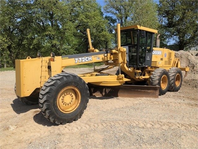 Motoconformadoras Deere 772CH