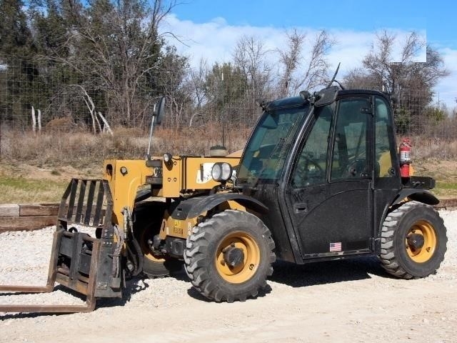 Telehandler Caterpillar TH255C