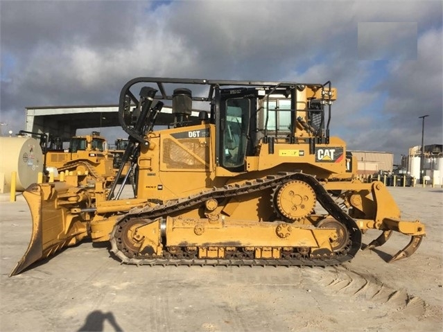 Tractores Sobre Orugas Caterpillar D6T