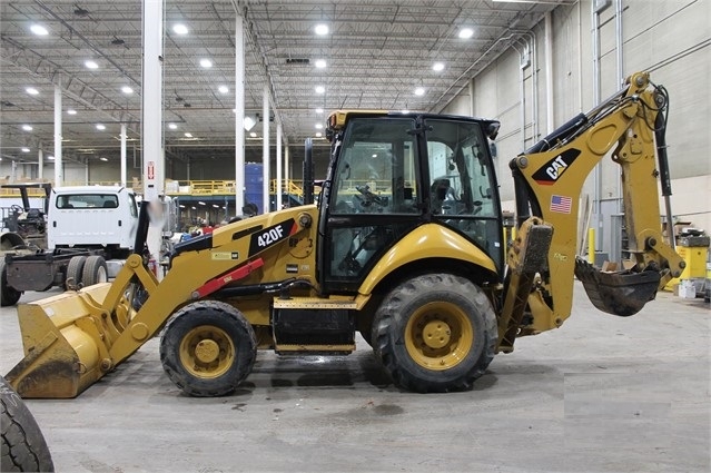Retroexcavadoras Caterpillar 420F usada a buen precio Ref.: 1558465295909893 No. 2