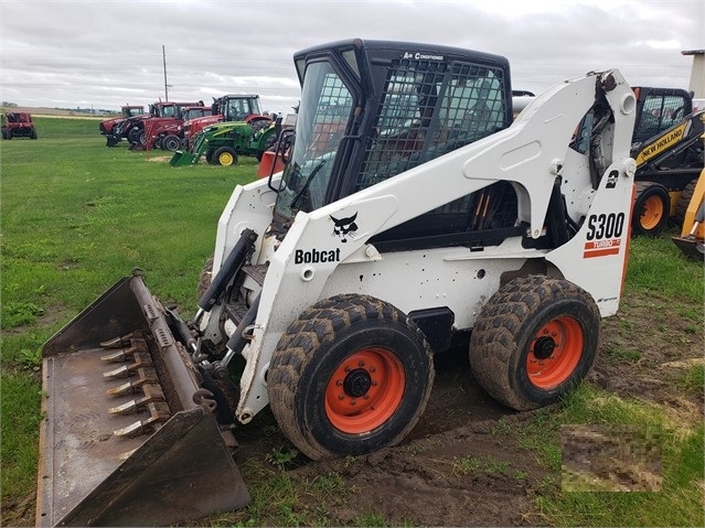 Minicargadores Bobcat S300