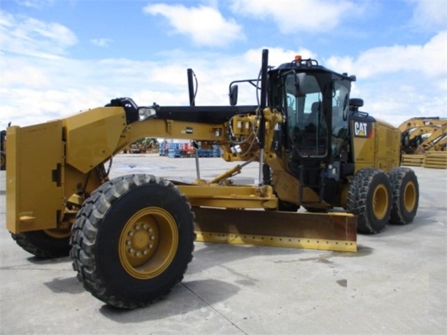 Motoconformadoras Caterpillar 140M