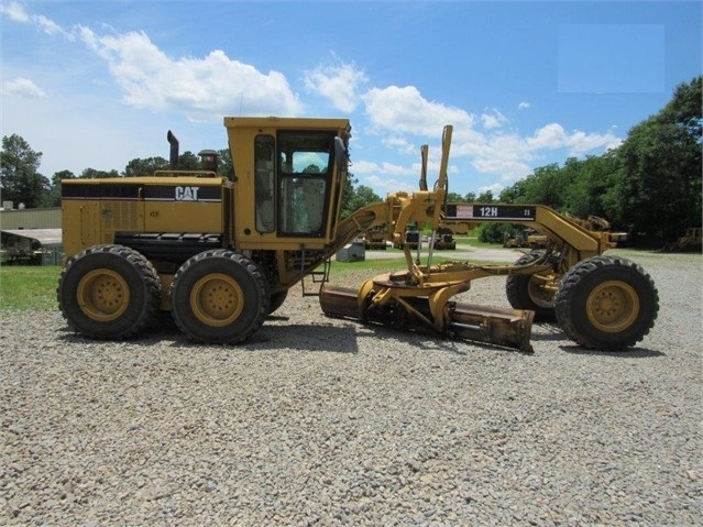 Motoconformadoras Caterpillar 12H de medio uso en venta Ref.: 1560466636182441 No. 4