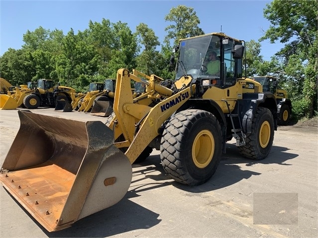 Cargadoras Sobre Ruedas Komatsu WA200 importada a bajo costo Ref.: 1561078966864966 No. 2