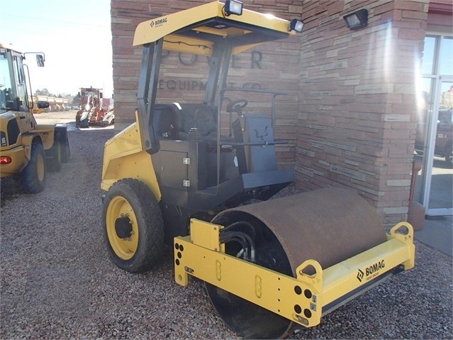 Compactadora Vibratoria Bomag BW124D usada Ref.: 1564071008079441 No. 4