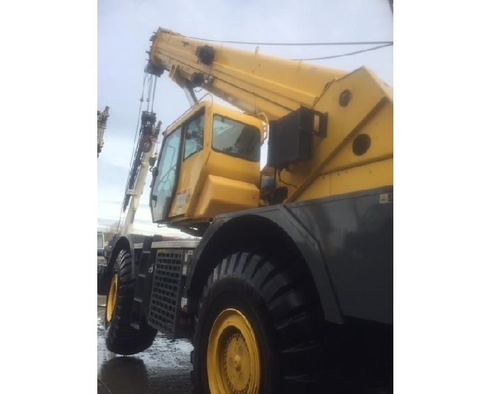 Gruas Grove RT890E en venta, usada Ref.: 1565123040200918 No. 2